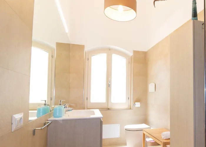 Marina-s'arena Scoada فيلة *