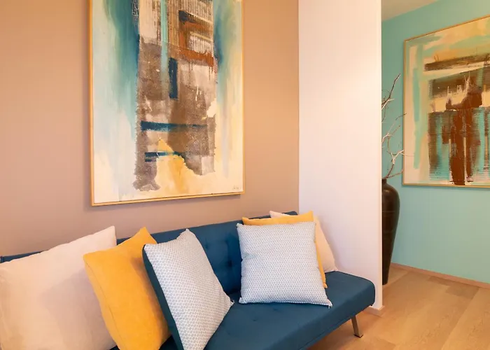 Marina-s'arena Scoada فيلة بوتزو ايدو