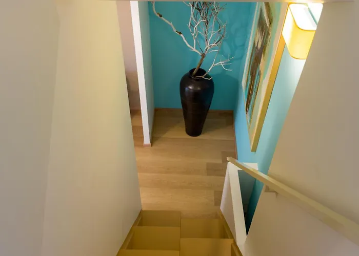 Marina-s'arena Scoada بوتزو ايدو