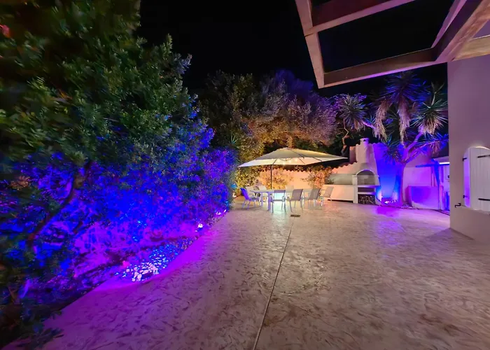 فيلة Marina-s'arena Scoada