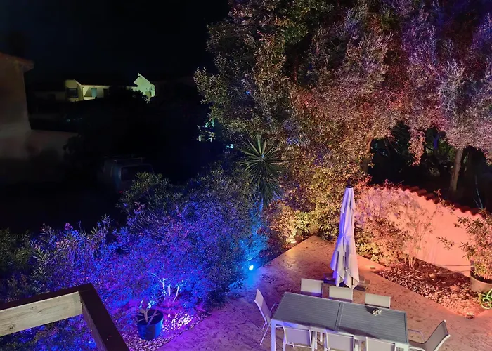 فيلة Marina-s'arena Scoada *